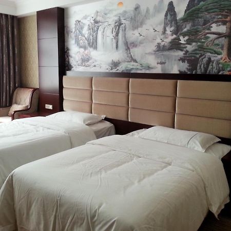 יאנג שואו New West Street Hotel - Grand Wing מראה חיצוני תמונה