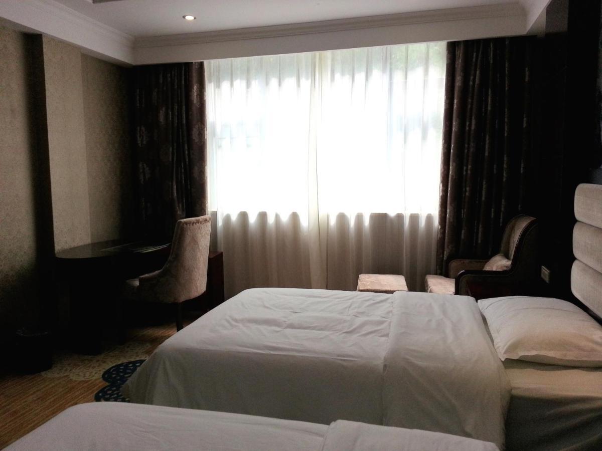 יאנג שואו New West Street Hotel - Grand Wing מראה חיצוני תמונה